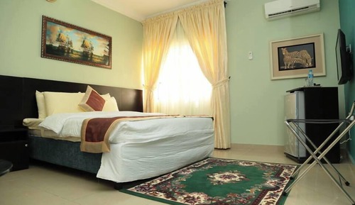 Basic Single Room