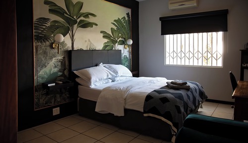 Classic Double Room, Garden View