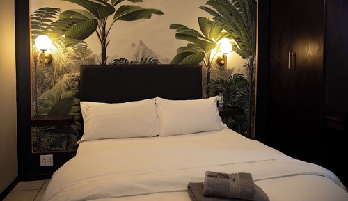 Deluxe Room, Garden View