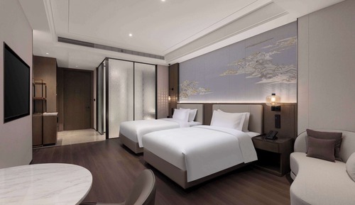 Deluxe Room, 2 Twin Beds, City View