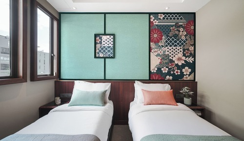 Deluxe Twin Room