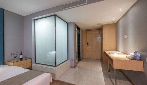 Comfort Twin Room, City View