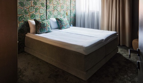 Superior Room, Mountain View