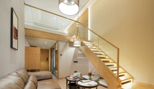 Premier Suite, Balcony, Courtyard View
