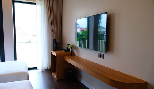 Standard Room, Multiple Beds, City View
