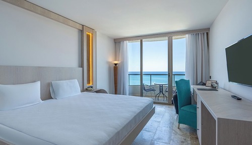 Standard Sea View