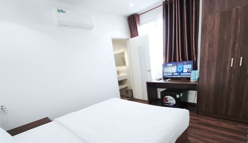 Deluxe Double Room, City View