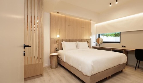 Family Room, 1 Queen Bed