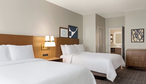 Studio Suite, 2 Queen Beds, Accessible, Kitchen (Communications Accessible)