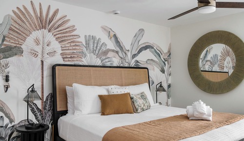 Luxury Studio Suite, 1 King Bed, Kitchenette