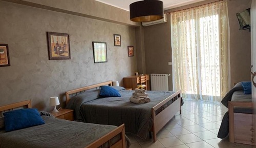 Family Quadruple Room, Balcony, City View