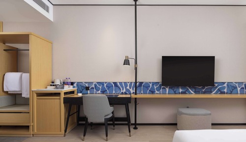 Room, 1 King Bed, Accessible