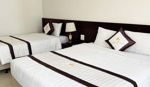 Superior Triple Room, Multiple Beds, Private Bathroom, Garden View