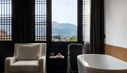 Comfort Suite, Private Bathroom, Hill View
