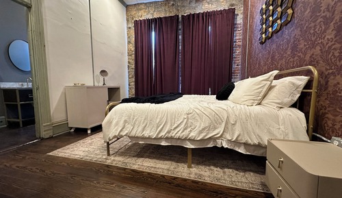 Single Room, City View