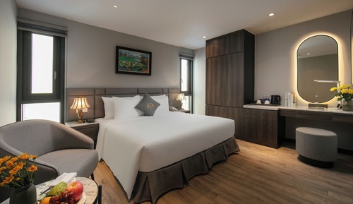 Deluxe Double Room, City View