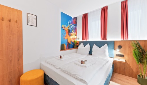 Standard Double Room, Private Bathroom, Courtyard View
