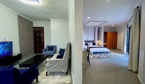 Executive Suite, Balcony, City View
