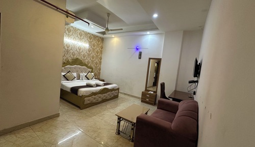 Luxury Room