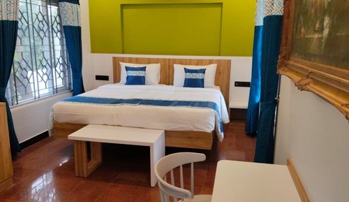 Elite Room