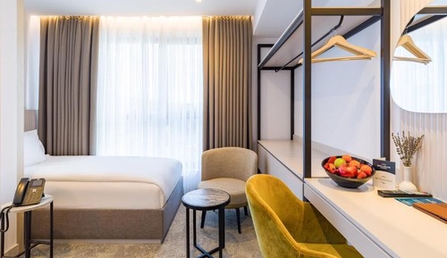 Superior Triple Room