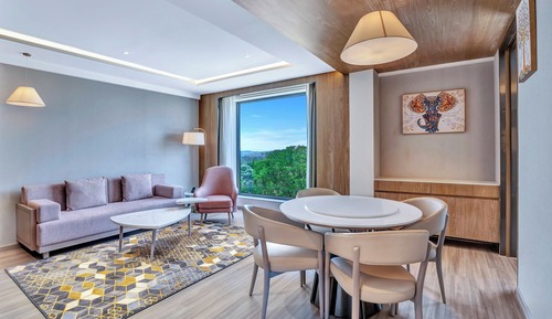 Premium Room, 1 King Bed