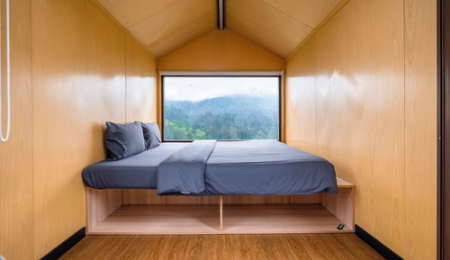 Deluxe Cabin, 1 King Bed