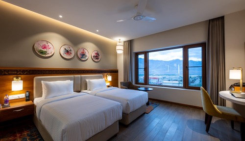 Premier Room, Valley View