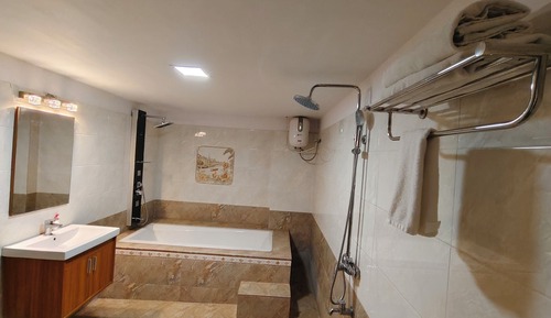 Maharaja Suite Room