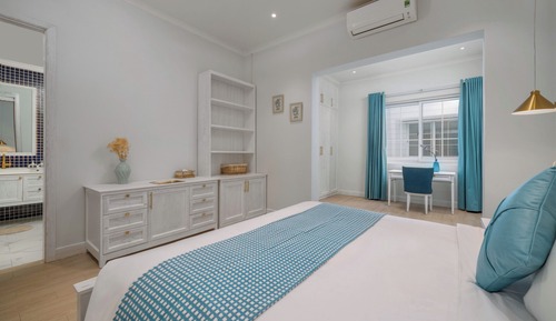 Luxury Villa, 3 Bedrooms, Bathtub