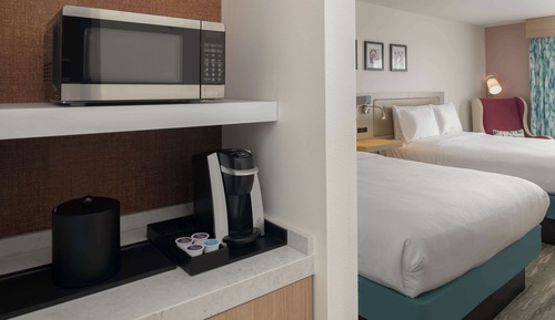 Room, 2 Queen Beds