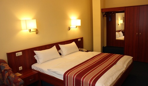 Double Room, 1 Double Bed