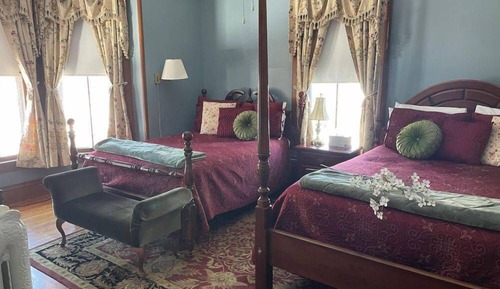 Classic Room, Multiple Beds, Private Bathroom (Selwin B. Peabody Room)