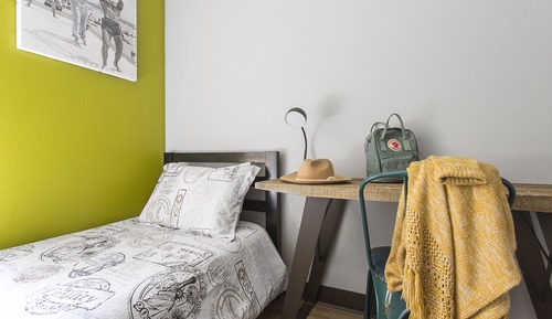 Private Twin Room
