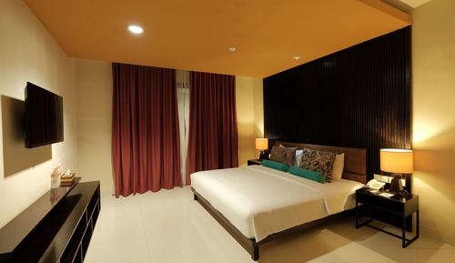 Grand Deluxe