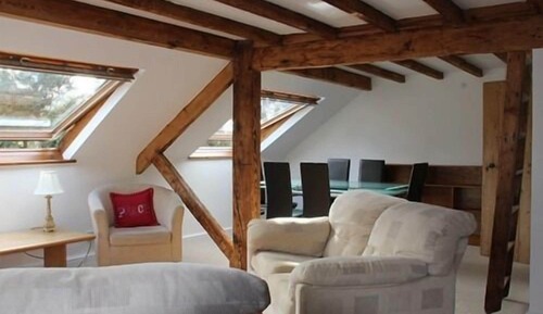 Apartment, Private Bathroom (2-bedrooms Low ceilings)