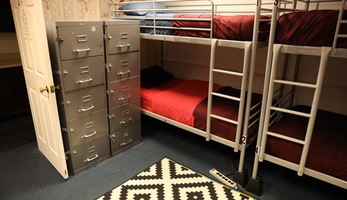 Basic Shared Dormitory, Mixed Dorm, Shared Bathroom (10 Person Mixed Dorm)