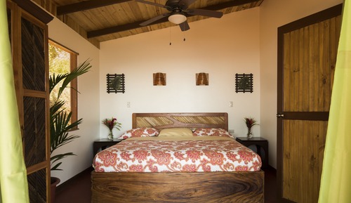 Family House, 2 Bedrooms, Kitchenette, Mountain View