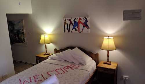 Standard Room, 1 Queen Bed, Garden View