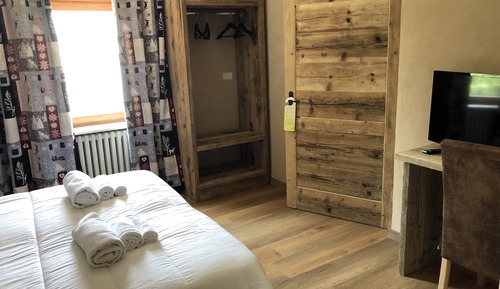 Double Room, Mountain View