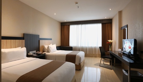 Super Deluxe Twin Room