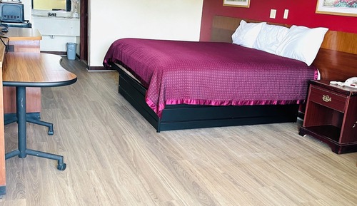 Deluxe Single Room, Smoking
