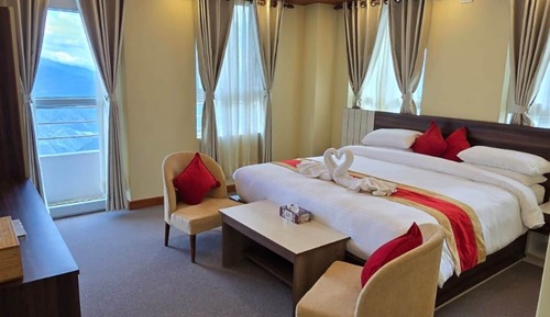 Junior Double Room, Mountain View