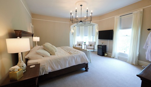 Honeymoon Room