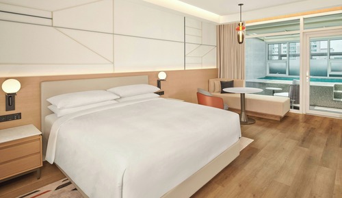 Spa Suite, Suite, 1 King, Private pool