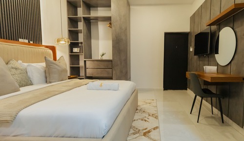 Studio, 1 King Bed, Non Smoking, Kitchen