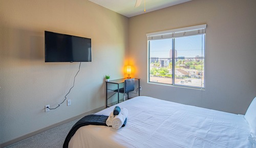 Executive Apartment, 2 Bedrooms, Pets Allowed