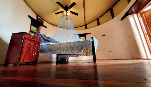 Standard Double Room, Partial Lake View