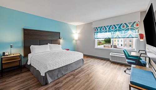 Room, 1 King Bed, Accessible (Mobility & Hearing)
