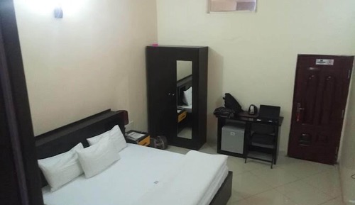 Deluxe Room, City View